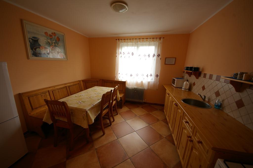 Penzion Mansky Dvur Dolni Zandov Kültér fotó